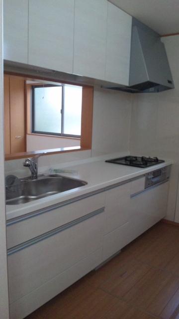 Other Equipment. Artificial marble counter kitchen