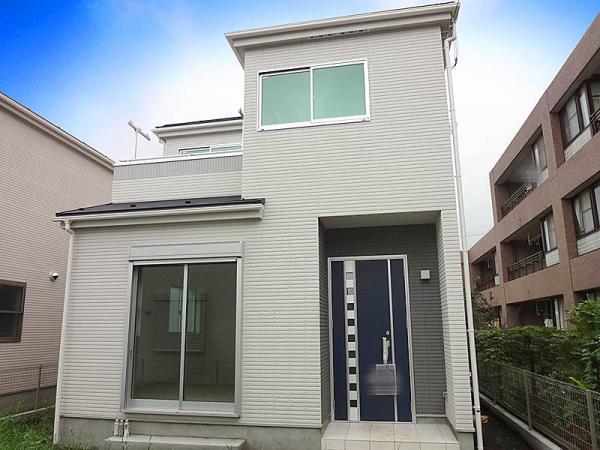 Local appearance photo