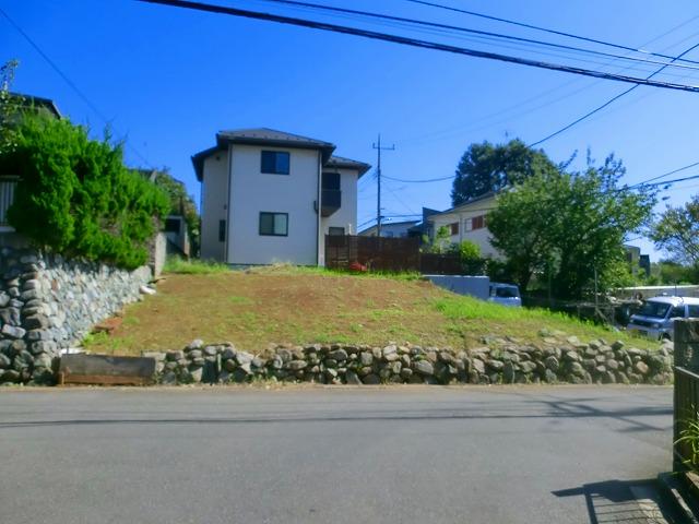 Local land photo. Local (10 May 2013) Shooting