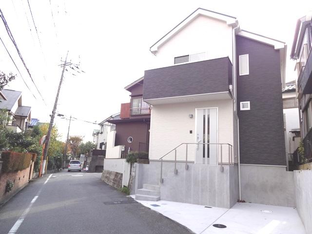 Local appearance photo. Adjacent road