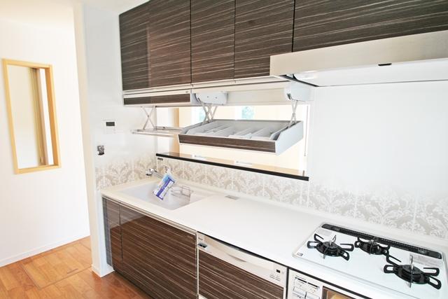 Same specifications photo (kitchen)