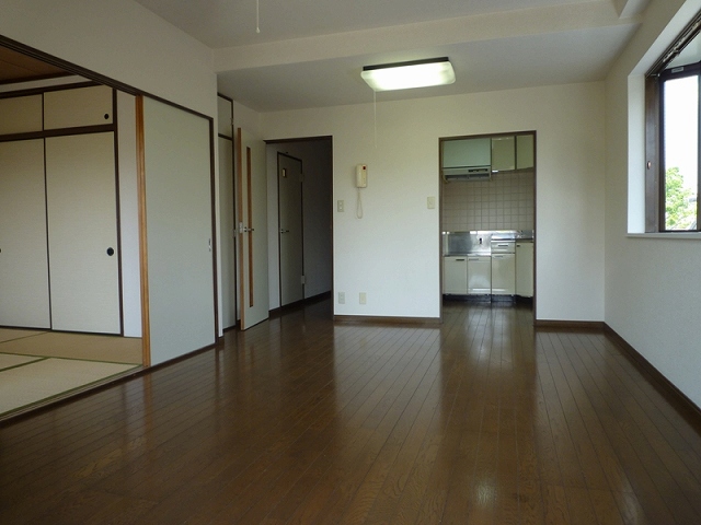 Living and room. Living