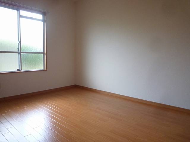 Other room space. Western-style 6 Pledge