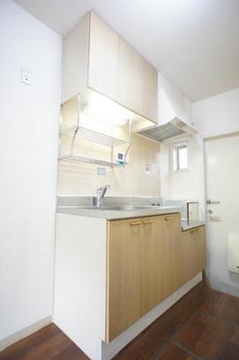 Kitchen. Storage cabinet with plenty of two-burner stove installation Friendly Kitchen