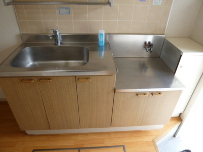 Kitchen. Storage cabinet with plenty of two-burner stove installation Friendly Kitchen