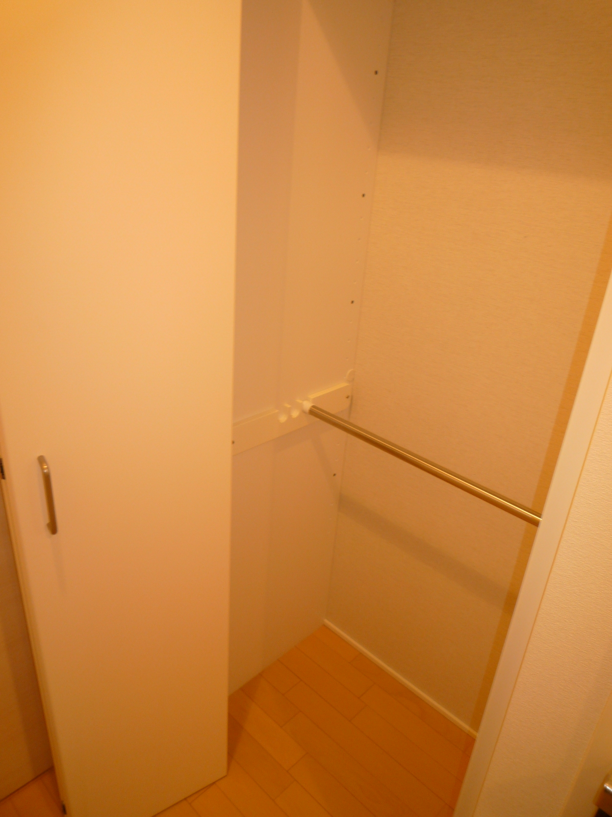 Receipt. Another room