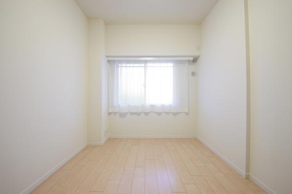 Non-living room