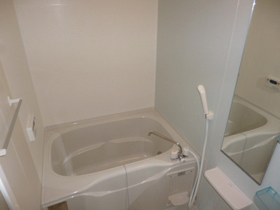 Bath.  Spacious bath 