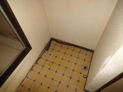 Other. Washing machine in the room