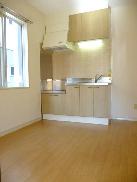 Living and room. Kitchen