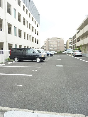 Parking lot