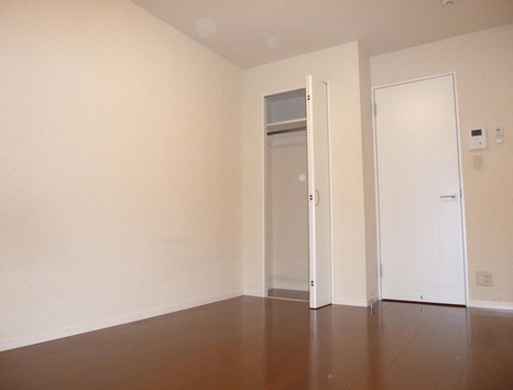 Living and room. Reference room photo