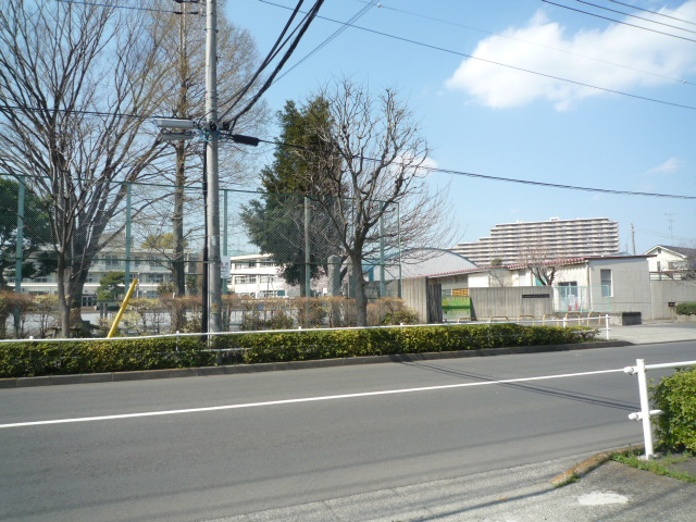 Primary school. Minami first elementary school About 160m until the (elementary school) 160m