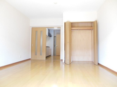 Living and room. It is a beautiful room