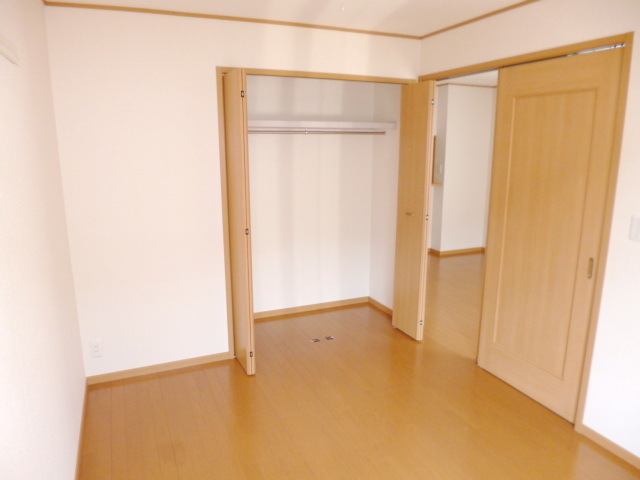 Receipt. Storage of spread