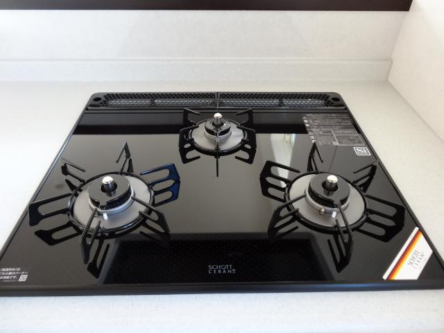 Other. 1 Building glass top stove (December 2013), shooting (pre-sale)