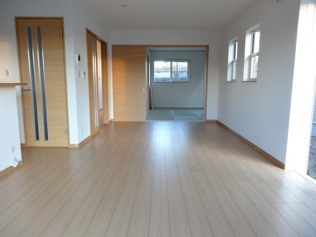 Living. 13 Building Living (December 2013) Shooting