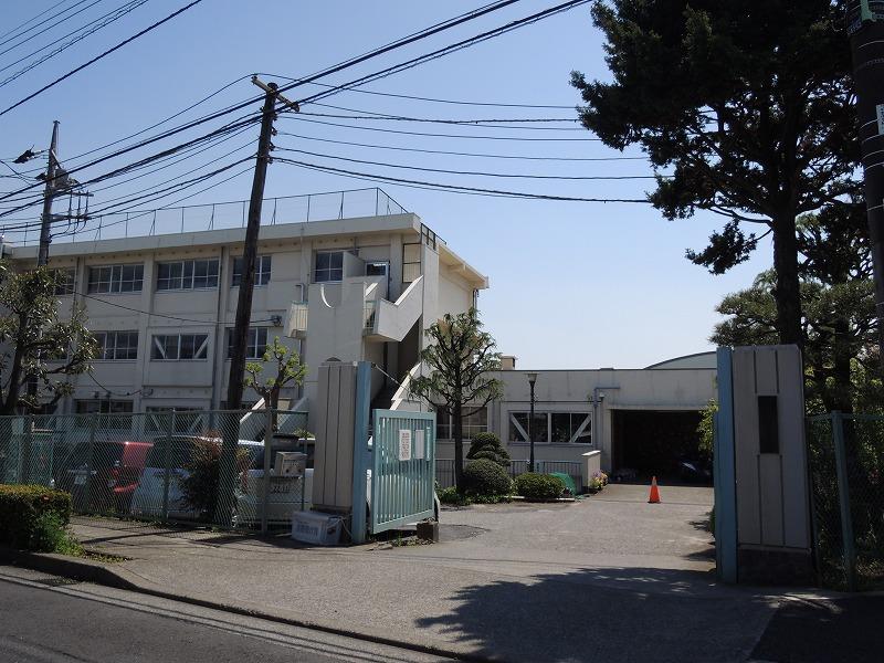 Junior high school. 1666m to Municipal Machida third junior high school (junior high school)