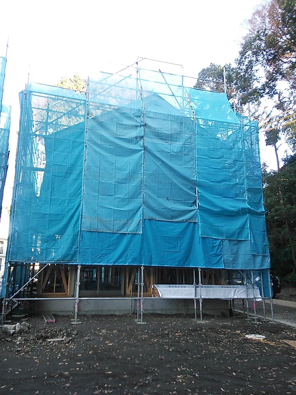 Local appearance photo. Local (11 May 2013) Shooting