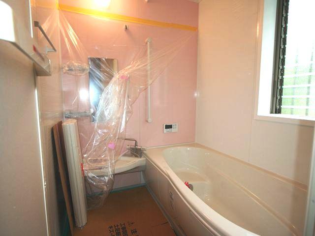 Same specifications photo (bathroom). Same specifications