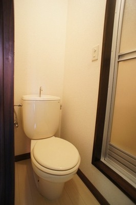 Toilet. Since the bus toilet by, every day, Comfortable Toilet