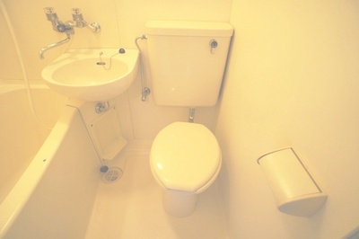 Toilet. 3-point unit ☆ Cleaning is also a breeze