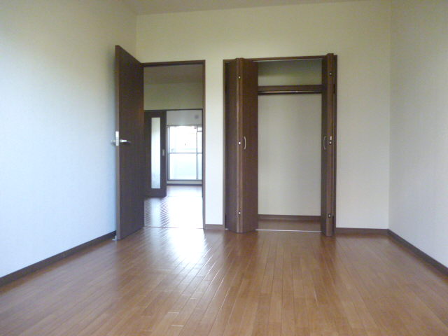 Living and room. Southeast Western-style