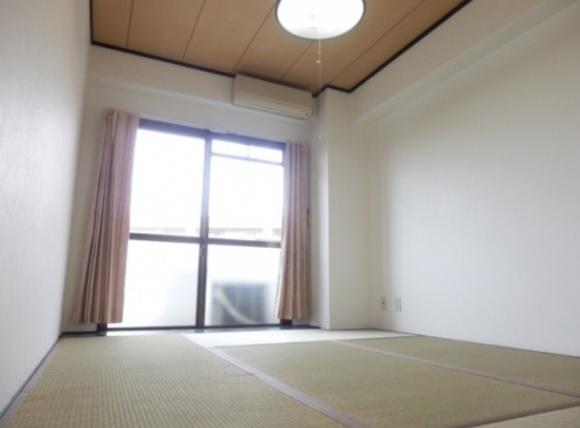 Non-living room