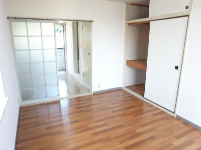 Other room space. Receipt You can store plenty because with skylight!