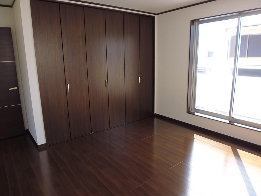 Non-living room. No.1