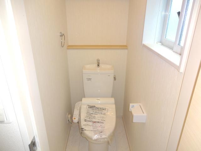 Toilet. Building 2 toilet
