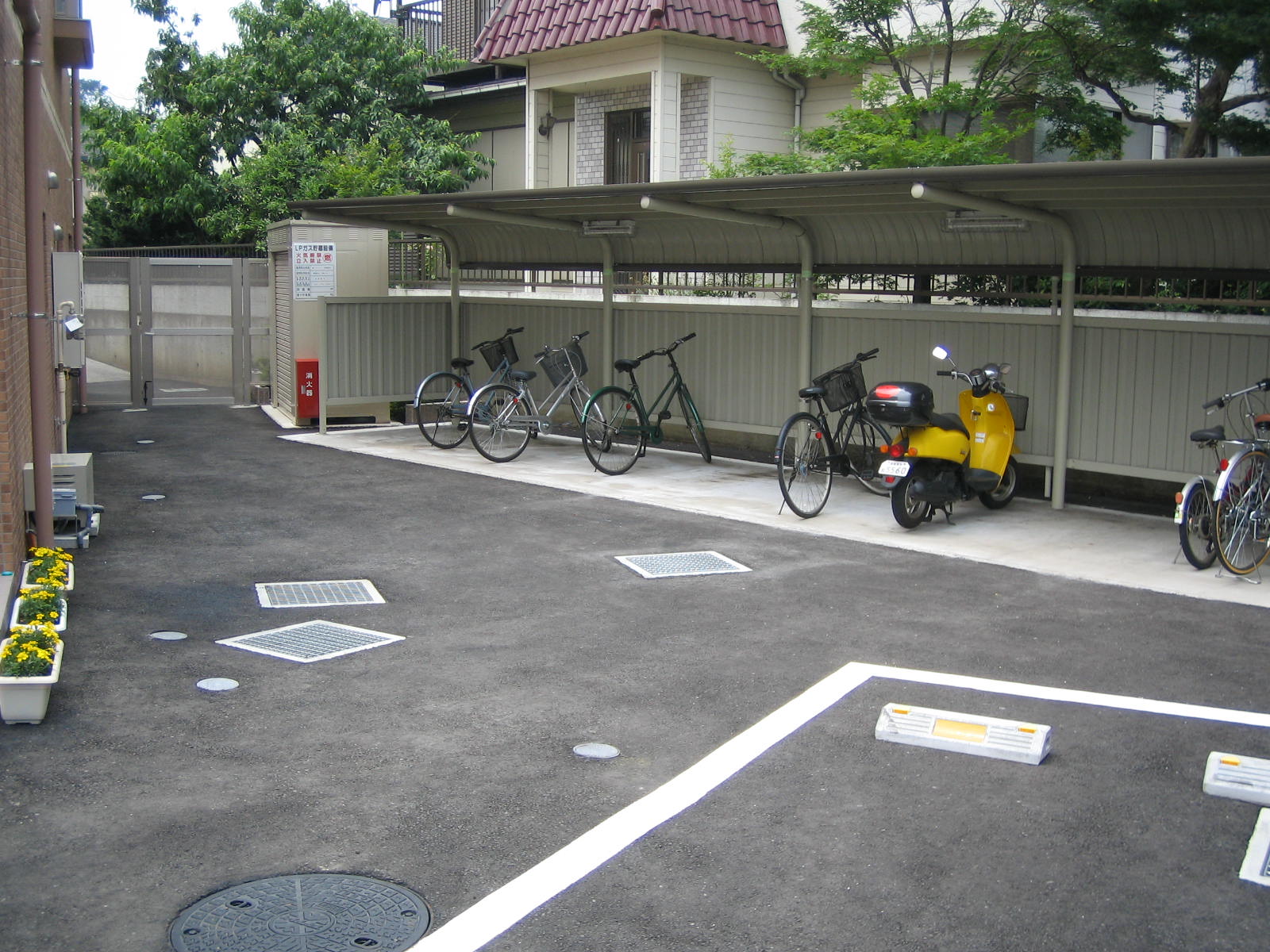 Other common areas. Bicycle-parking space