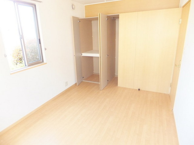 Receipt. Spread of storage space