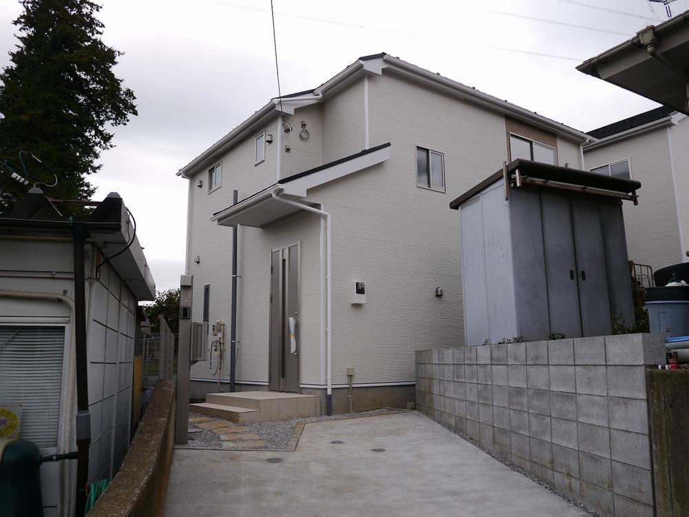 Local appearance photo