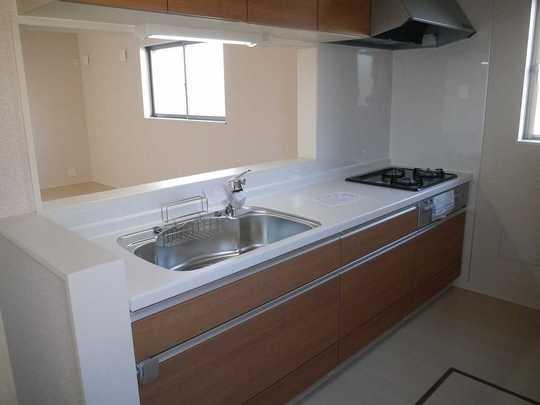 Kitchen. Artificial marble counter ・ Pair type water purifier with system Kitchen