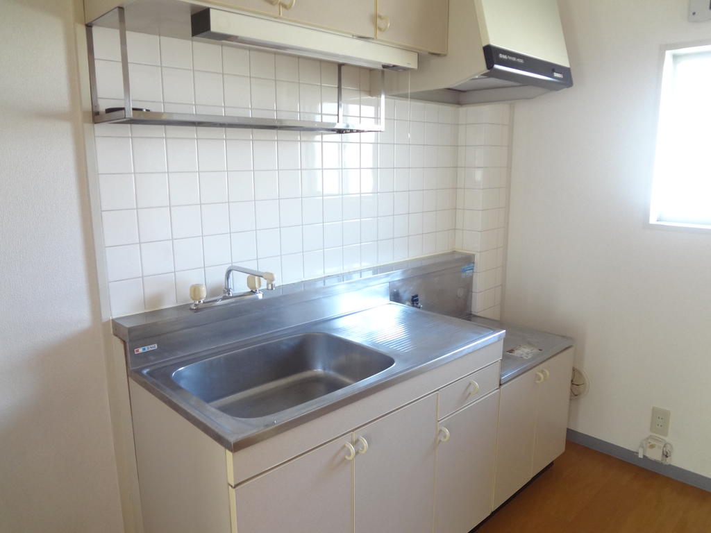 Kitchen. But it is nice to bright kitchen there is a window ☆ 