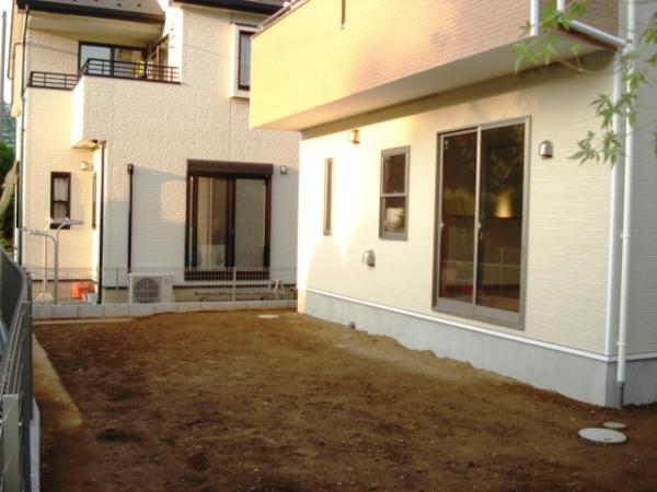 Garden. Yang per good