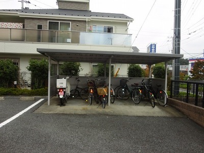 Other common areas. It is a roof with bicycle parking