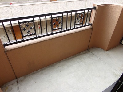 Balcony. Balconies offer spread