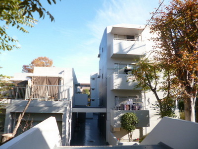 Building appearance.  ☆ It is a quiet residential area ☆ 