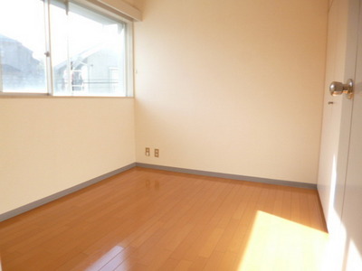 Living and room.  ☆ This flooring ☆ 