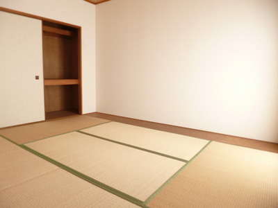 Receipt.  ☆ Closet can store plenty ☆ 