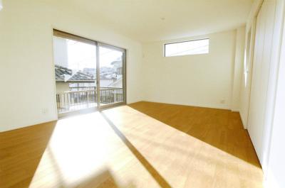 Living. Indoor (12 May 2013) Shooting