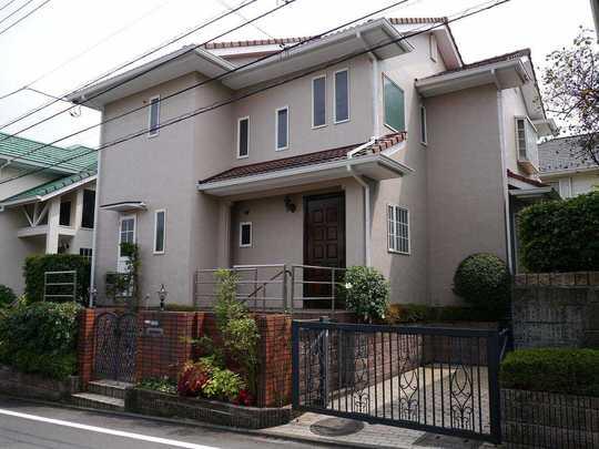Local appearance photo. It is a beautiful cityscape of residential area of Miwamidoriyama. LDK21 Pledge ・ The bedroom can also 12 Pledge and comfortable living environment is also good.