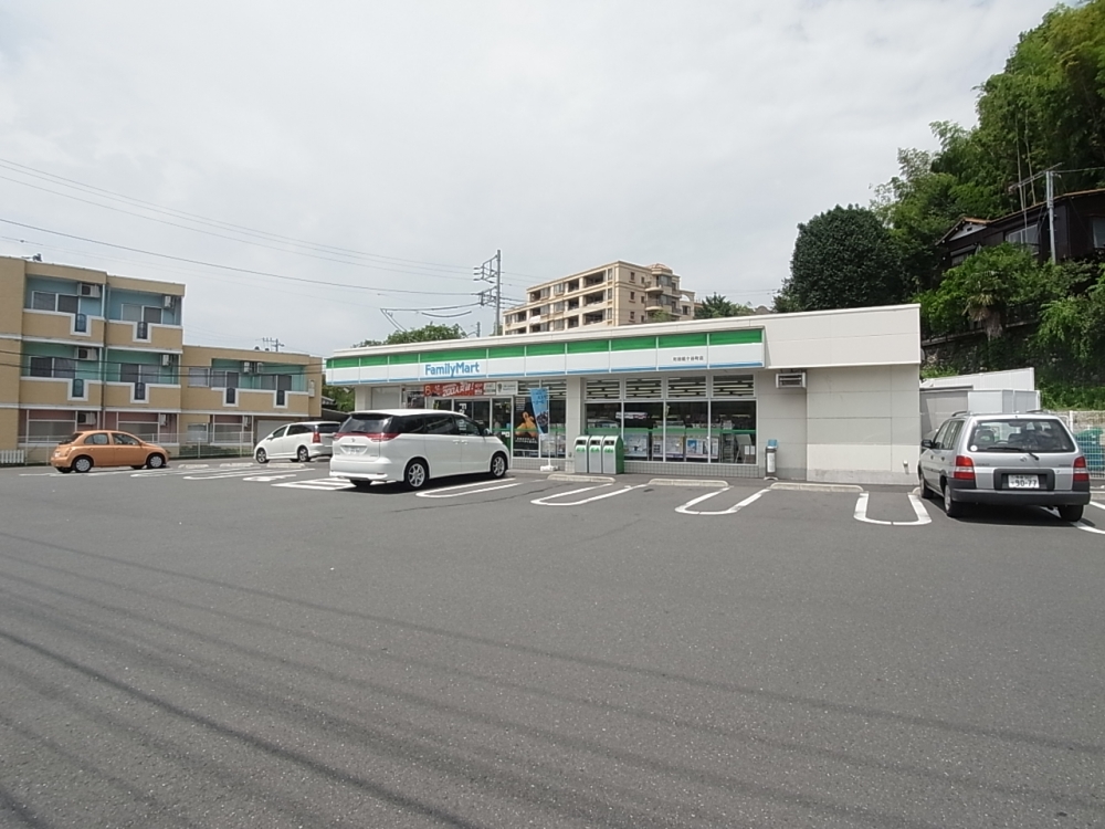 Convenience store. FamilyMart 469m until Machida Nogaya the town store (convenience store)