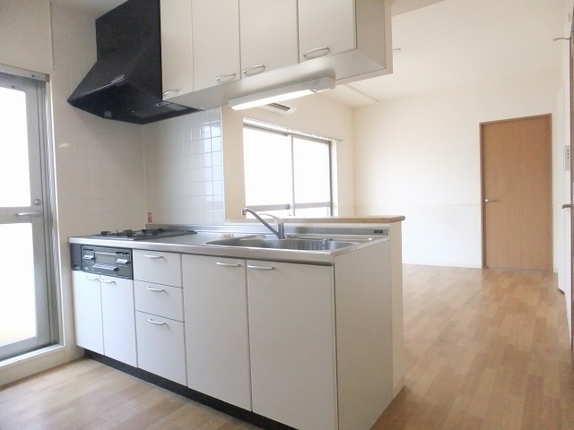 Kitchen. Inverted type