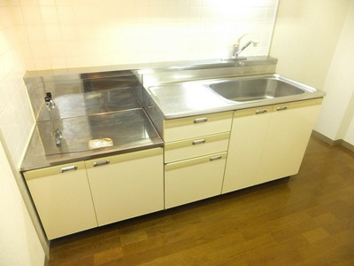 Kitchen. Gas stove installation Allowed Kitchen