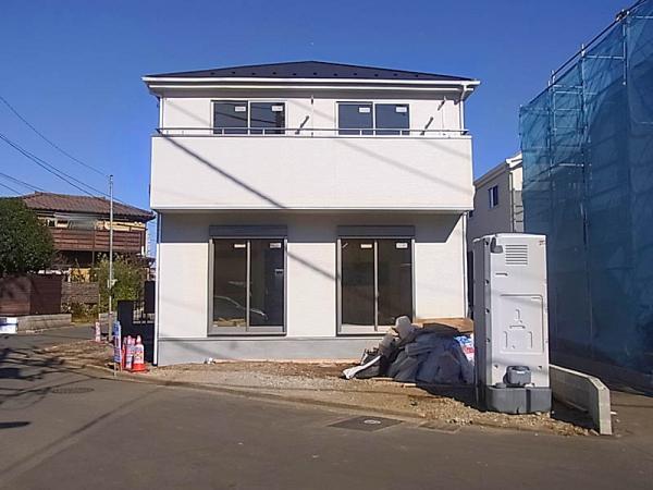 Local appearance photo