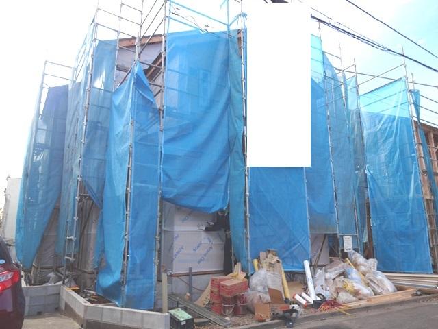 Local appearance photo. local Under construction Completion of framework ~ Panel under construction