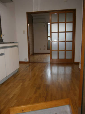 Entrance. Room viewed from the entrance